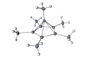 Hexamethylbenzene kan in een extreem koude en zure omgeving de vorm hebben van een piramide. Het bovenste koolstofatoom bindt hierbij met zes andere atomen. Beeld: Moritz Malischewski & Konrad Seppelt